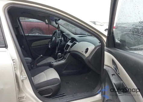 2013 Chevrolet Cruze Ls Auto z USA, uszkodzony, nr VIN 1G1PA5SH4D7258801